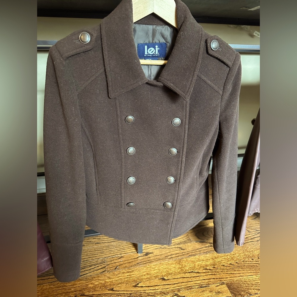 Brown wool blend short jacket